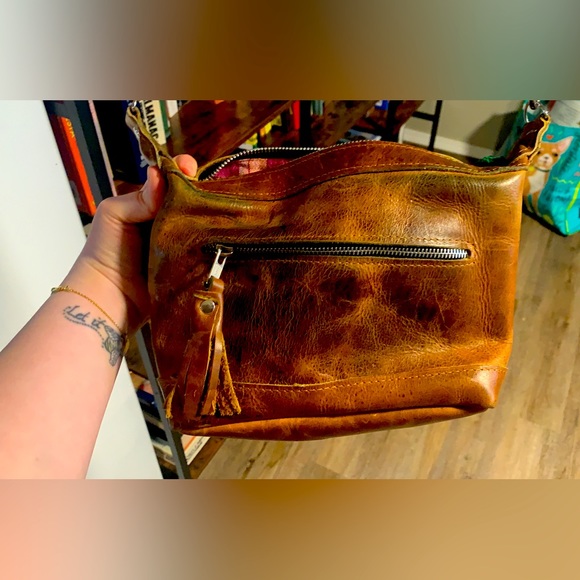 Moon and stars Huipil leather bag - Picture 3 of 3